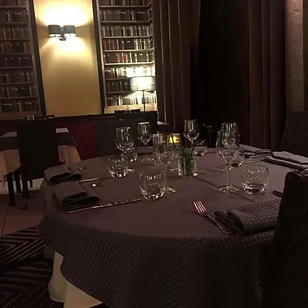 Hotel De L'oise