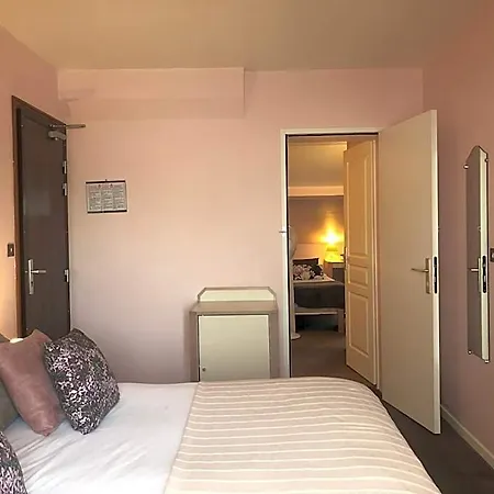 Hotel De L'oise 2*