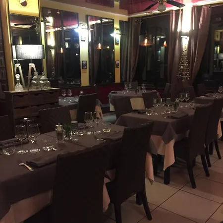 Hotel De L'oise 2*
